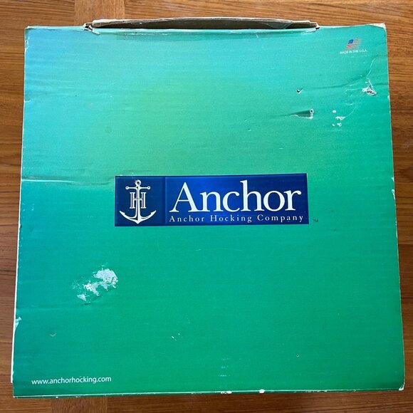 Anchor Hocking Savannah 18-Piece Punch Bowl Set With 8 Cups & Ladle - Picture 6 of 11